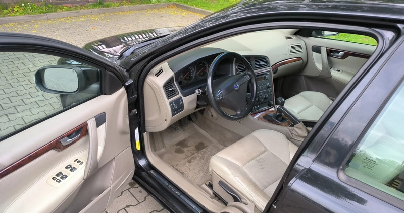 Volvo S60 cena 18000 przebieg: 188000, rok produkcji 2006 z Poznań małe 106